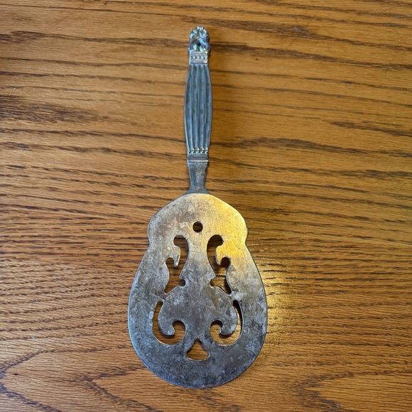 Wallace Vintage PIE/CAKE SERVER Silver Plate RARE! - Picture 2 of 9